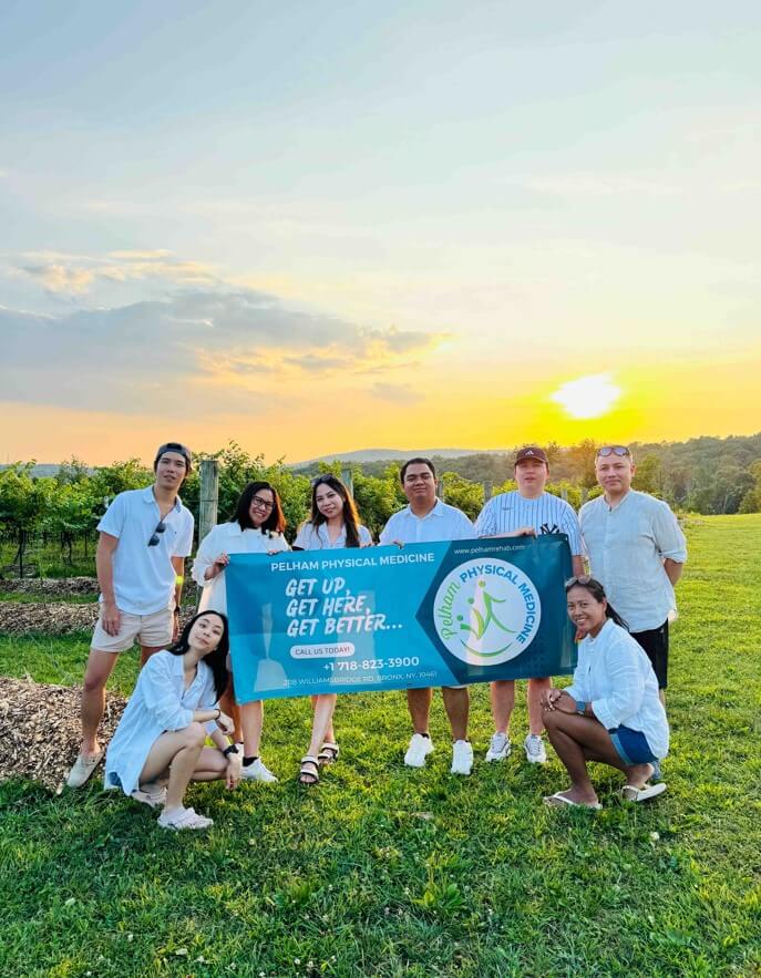 group-photo-join-our-team-pelham-physical-medicine-bronx-ny